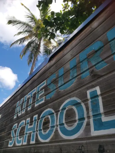Session kitesurf et wingfoil à Sainte-Anne, Guadeloupe — photo 10